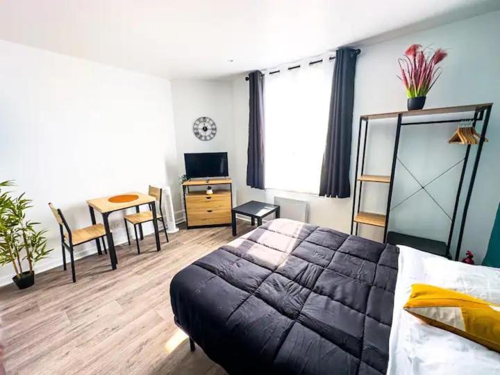 Appartement Cerf1-Centre Ville Meaux-Gare-Disney Ngoại thất bức ảnh